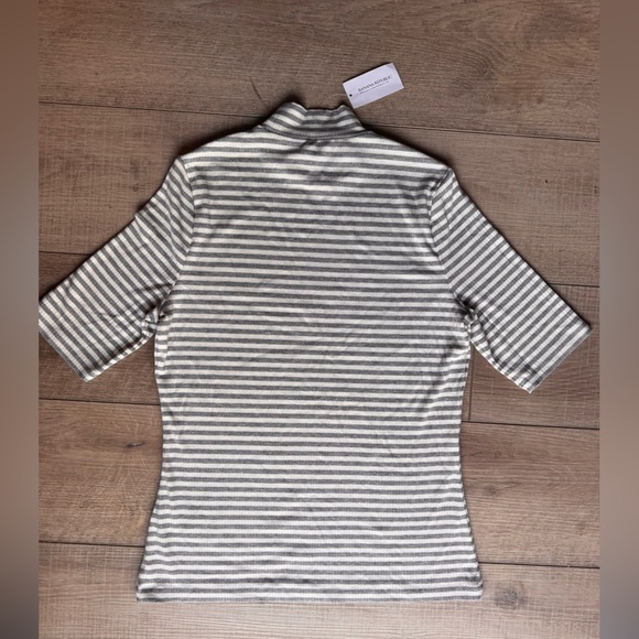 NWT Banana Republic Striped Half Sleeve Ribbed Top S Minimalist Everyday - Picture 2 of 7